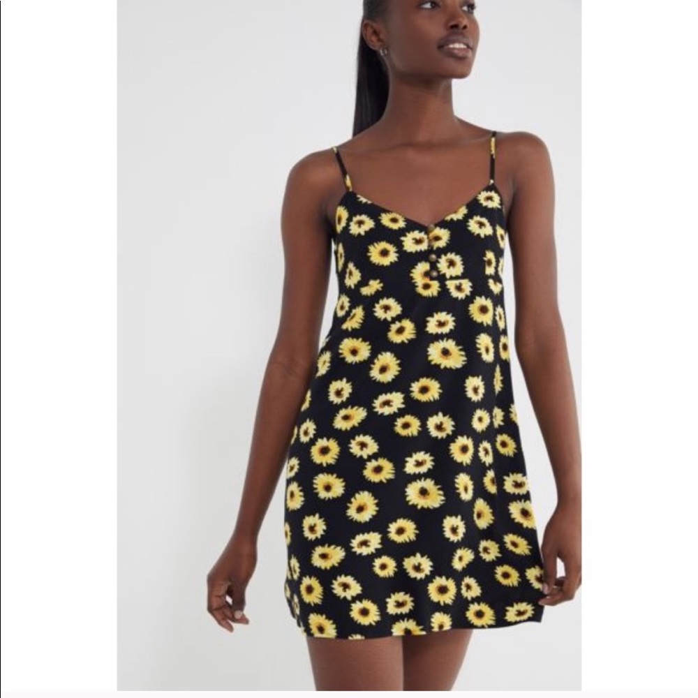 Urban Outfitters Sunflower 🌻 Dress